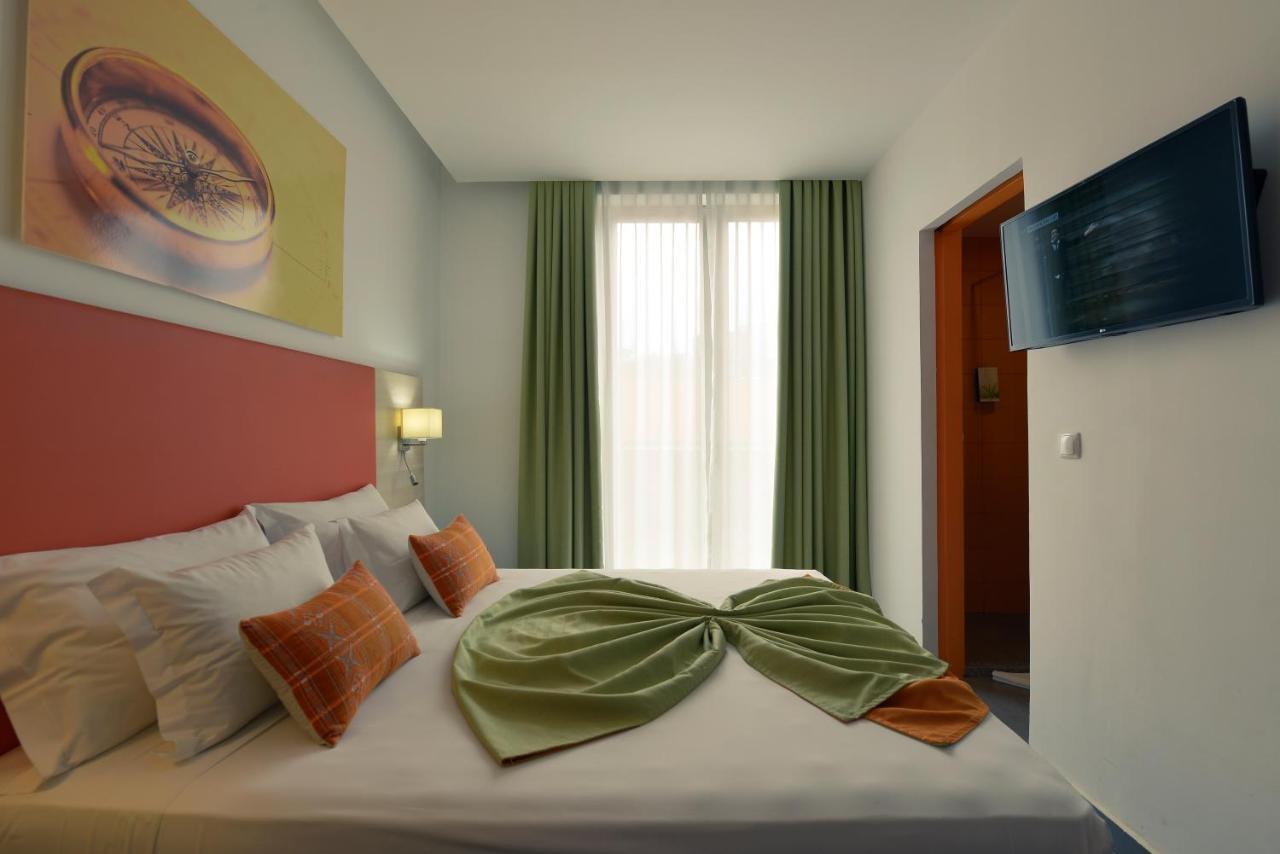 Boutique Hotel Pescador Прайя Экстерьер фото